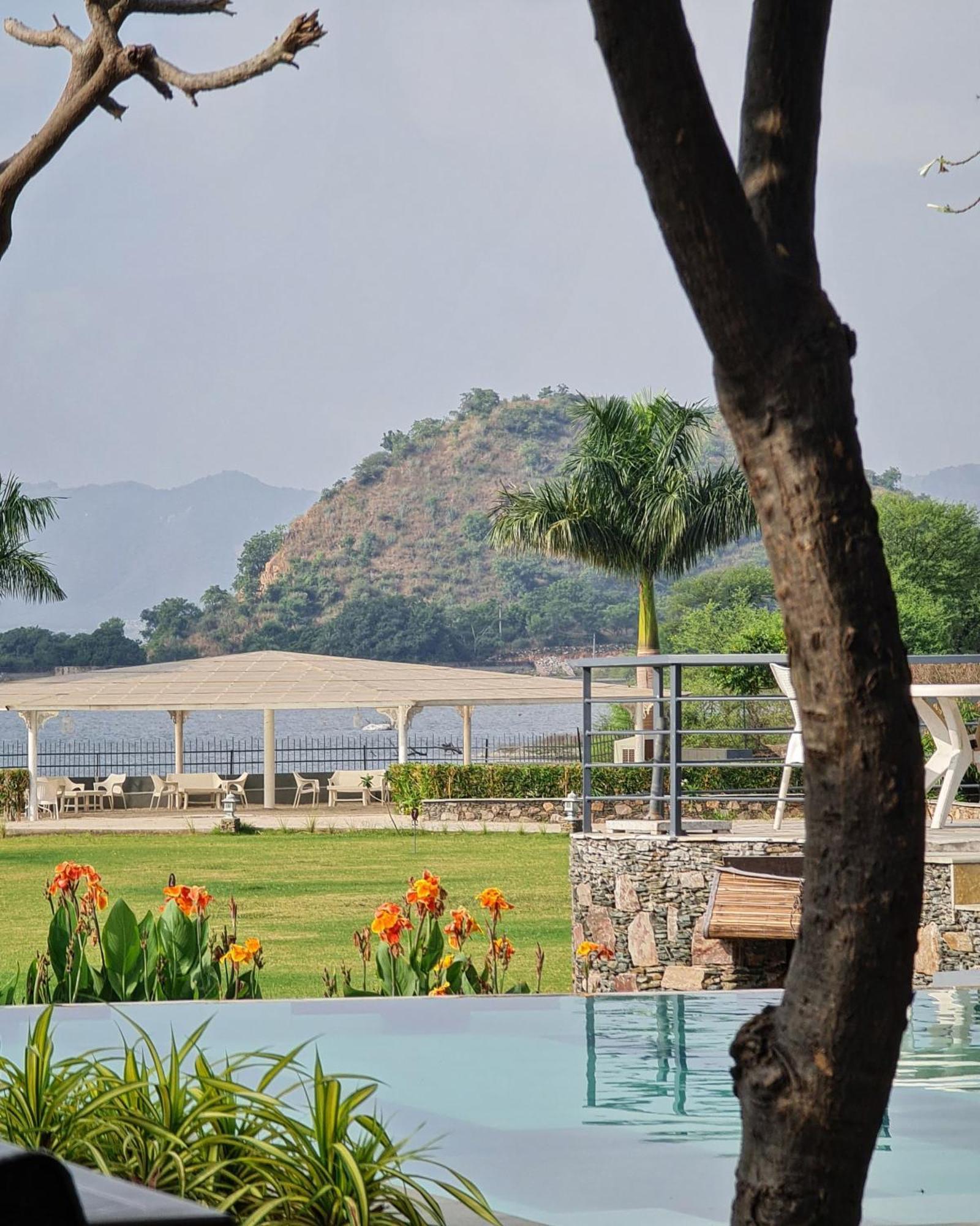Tatsaraasa Resort & Spa, Udaipur Esterno foto