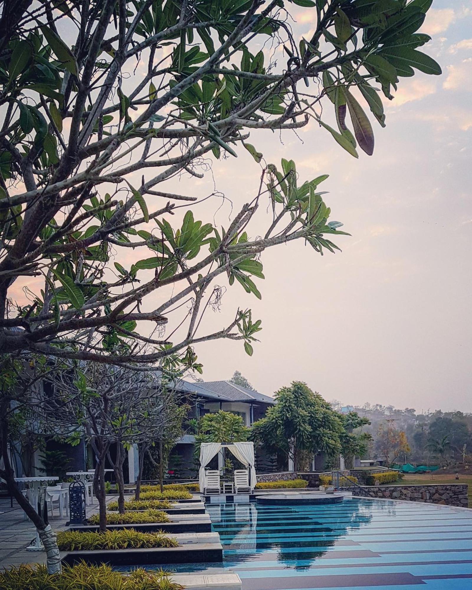 Tatsaraasa Resort & Spa, Udaipur Esterno foto