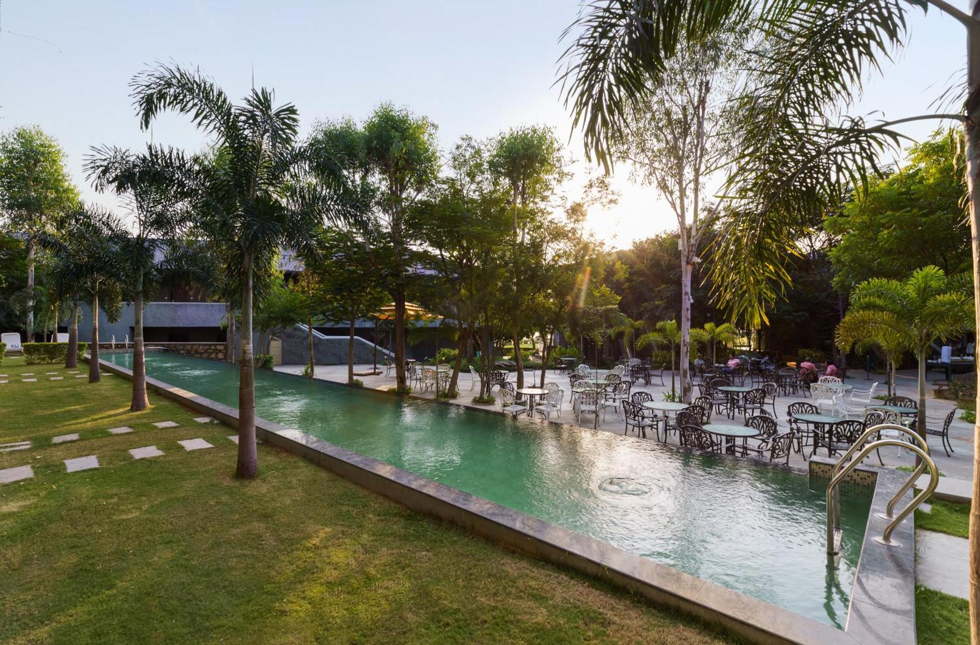 Tatsaraasa Resort & Spa, Udaipur Esterno foto